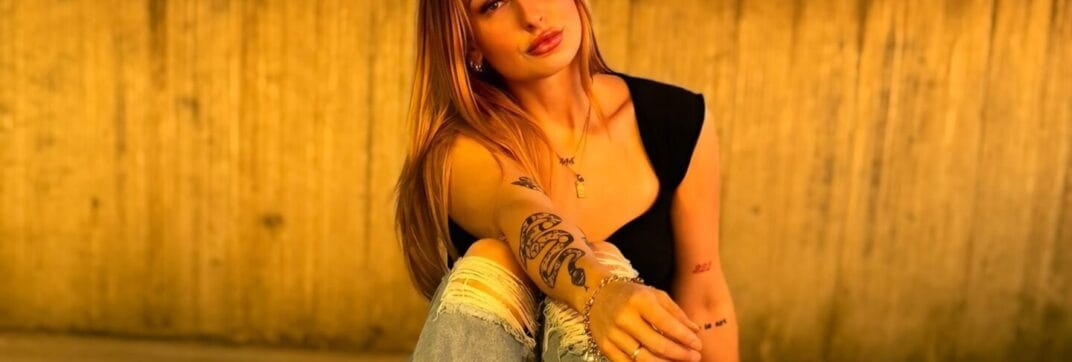 Tarot & Oracle Card Psychic Kristin BriAnne Visits Depoe Bay Dec. 6th